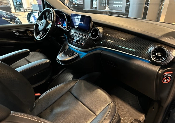 Mercedes-Benz Klasa V cena 289900 przebieg: 102138, rok produkcji 2021 z Nowy Staw małe 407